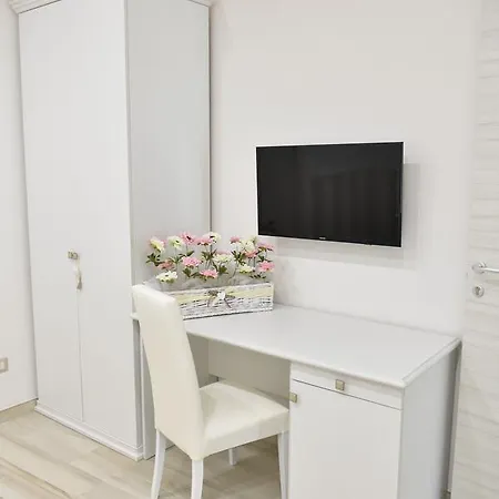 Finestre Sul Borgo Nocleg ze śniadaniem 3*
