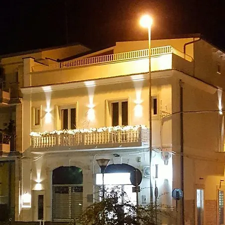 Bed and Breakfast Finestre Sul Borgo *